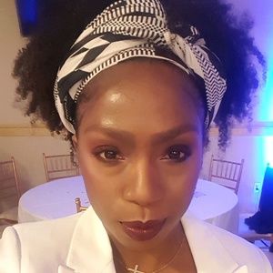 Meet your Posher, Meghan